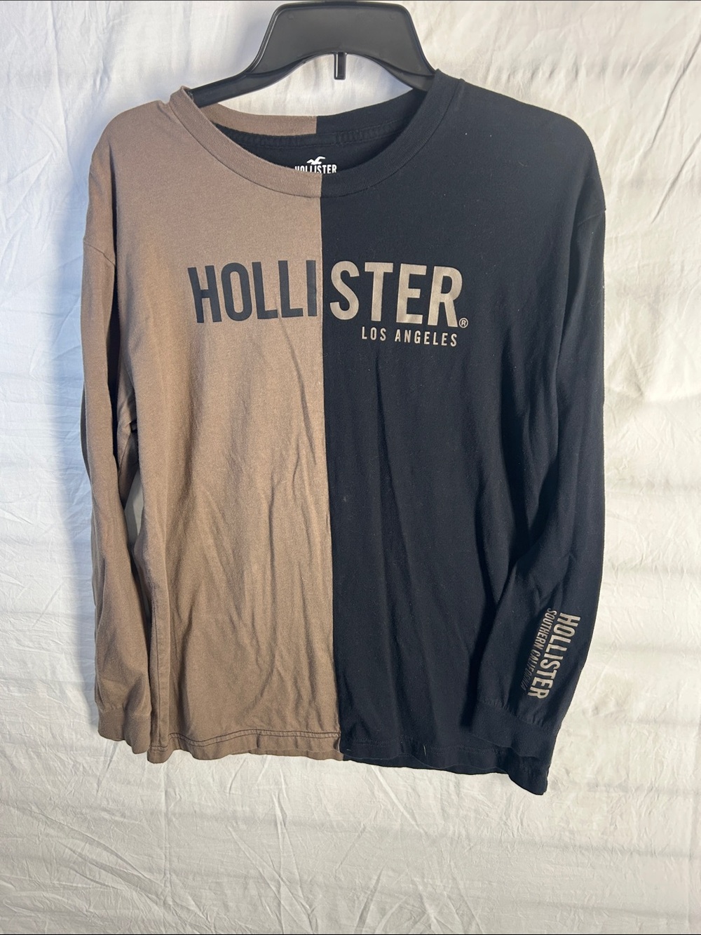 Hollister Men's Two-Tone Long Sleeve Tee - Black & Brown/Tan